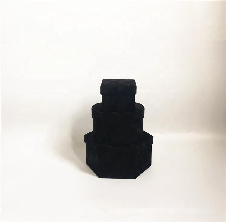 VELVET BOXES